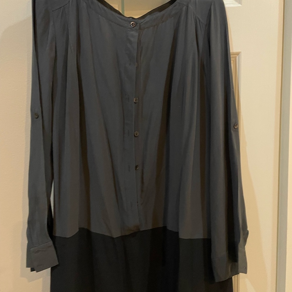Eileen Fisher Gray 100% Silk Long Sleeve Mandarin Collar Blouse